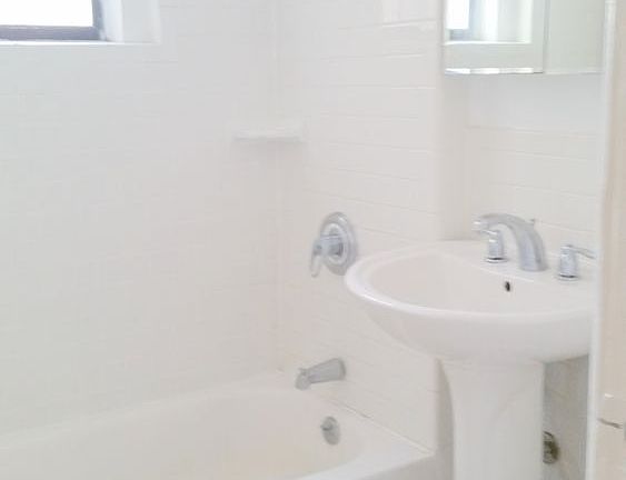 3rd image of 559 W 164th St APT 6A