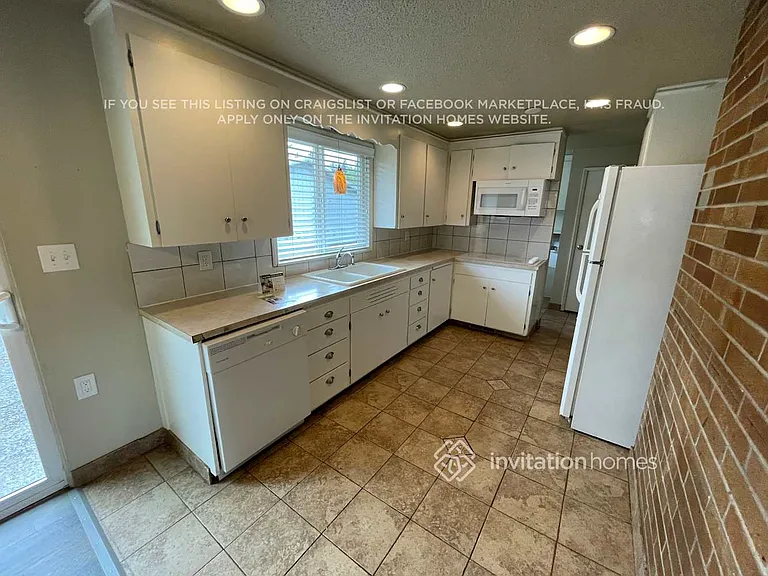 7818 126th St E — Photo 6