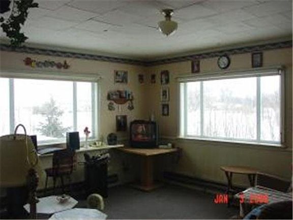 2nd image of 301 N PARK Street