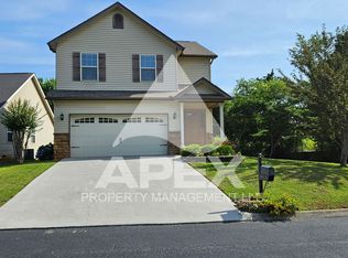 9805 Thunderbolt Way, Knoxville, TN 37923