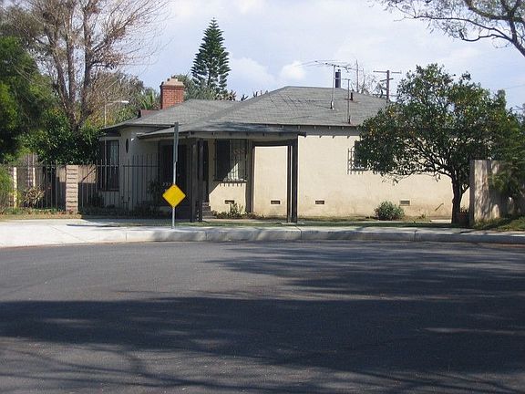 5th image of 2938 Kansas Ave