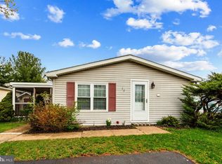 12 Wildbriar Ct, Harleysville, PA 19438