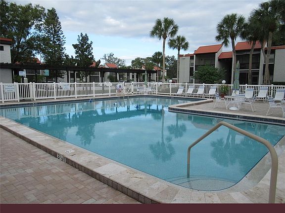 5th image of 3283 Beneva Rd Unit 104