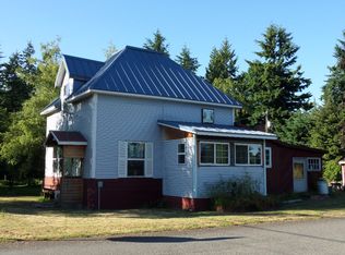 1761 Irondale Rd, Port Hadlock, WA 98339