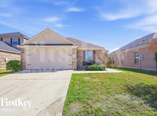 179 Aster Dr, Sanger, TX 76266