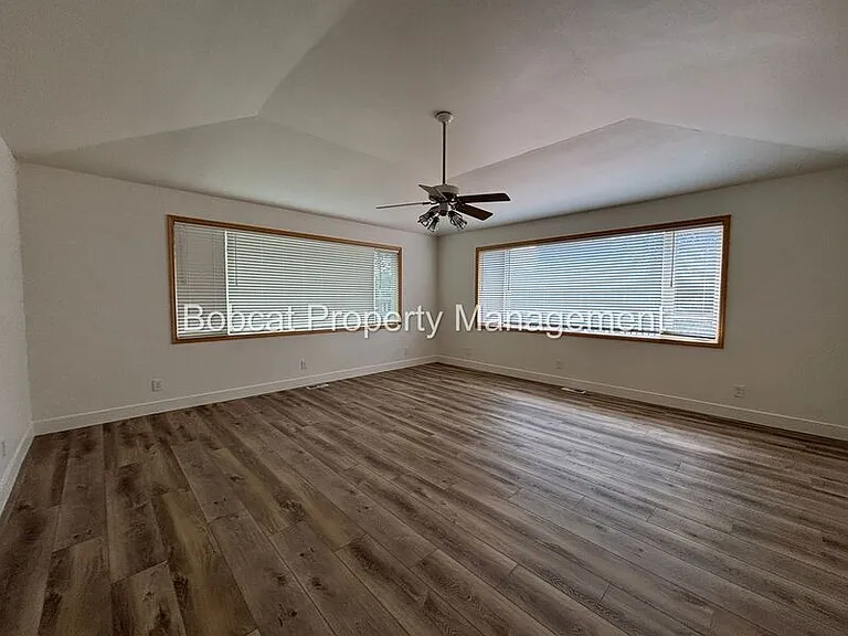 1300 Bridle Way — Photo 14