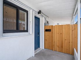 180 SW 63rd Ave, Miami, FL