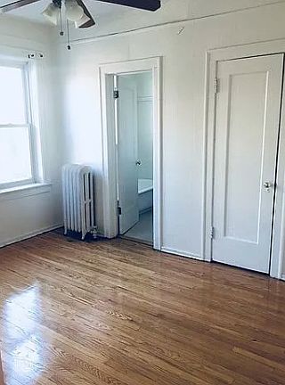 5th image of 7711 S Yates Blvd #2