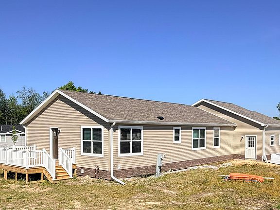 2nd image of 2148 Alta Vista Dr