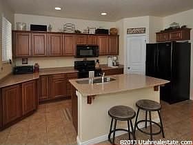 5th image of 3065 S Crews Hill Ct