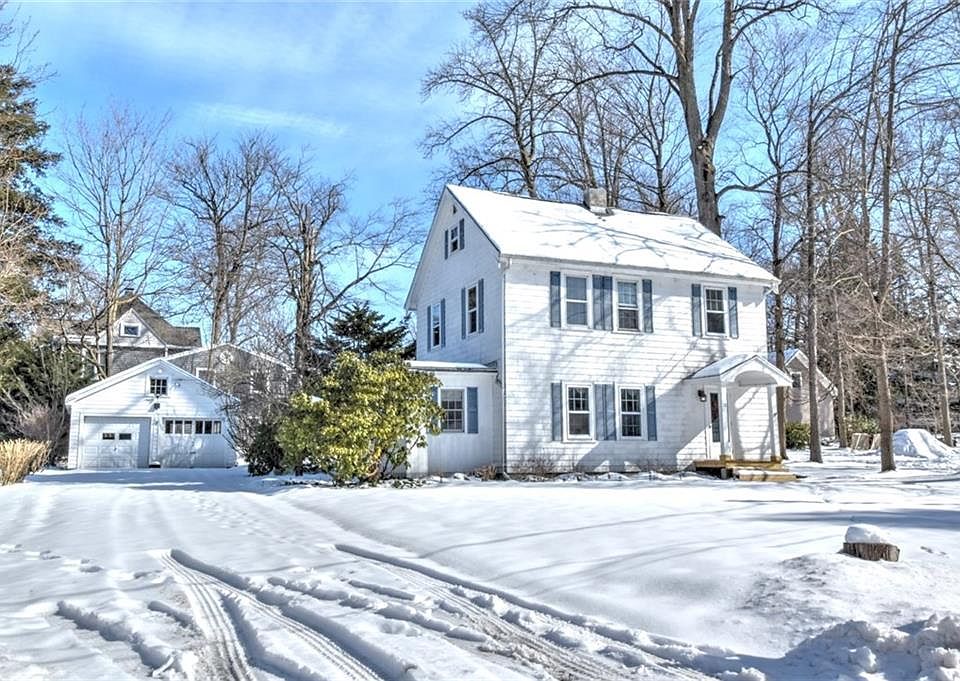 1st image of 13 Waldemere Way