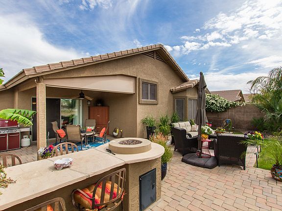 2nd image of 31363 N Claridge Cir