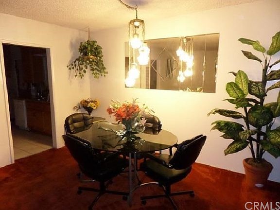 5th image of 9003 S Fir Ave