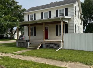 26 Elm Pl, Princeton, IL 61356