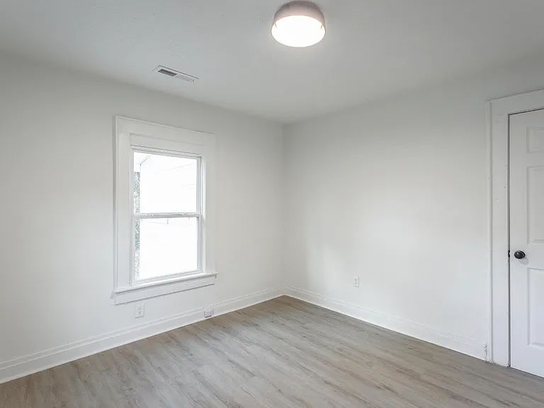 2124 Tunnel Blvd — Photo 8
