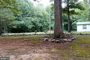 4th image of 5800 Horse Creek Ln