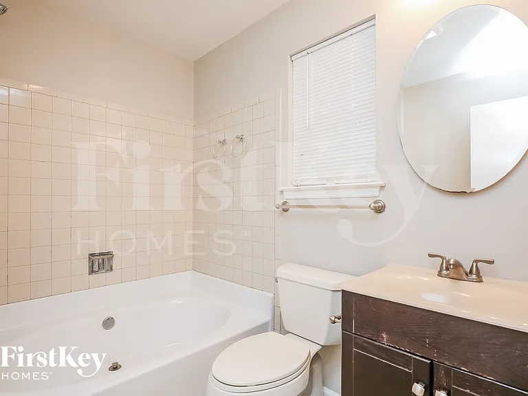 1121 Danube Trl — Photo 17