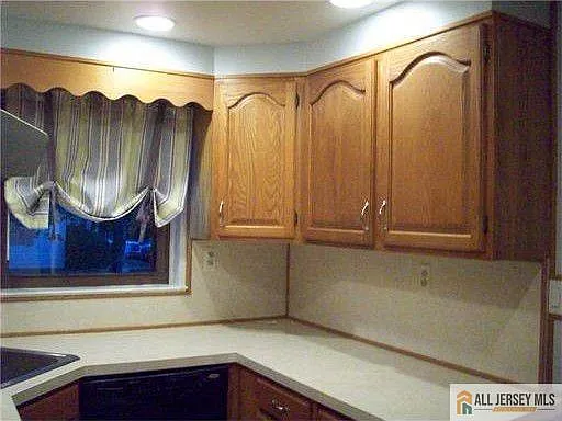 182 Newman St #2309 — Photo 6