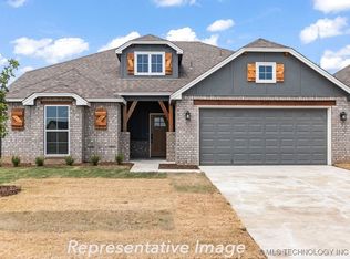 7233 E 134th St S, Bixby, OK 74008