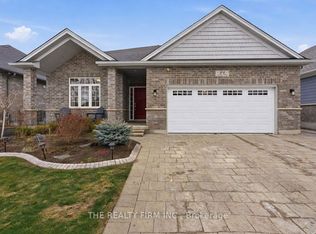 84 Collins Way, Strathroy Caradoc, ON N7G0G2