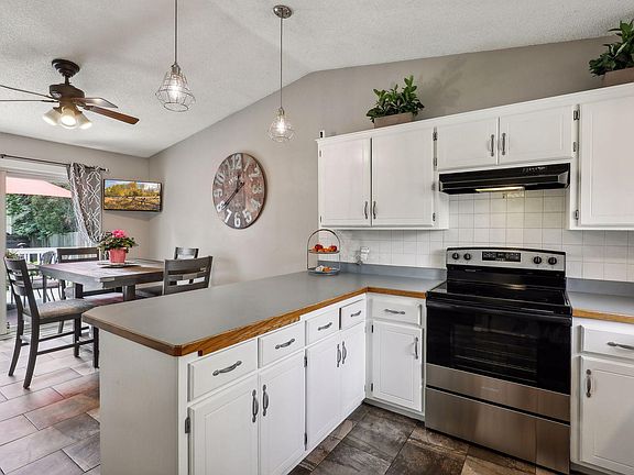 3rd image of 4026 151st St W