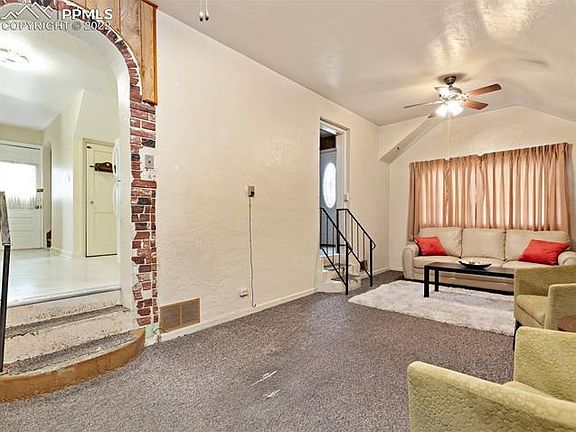 4th image of 1825 E 6th St