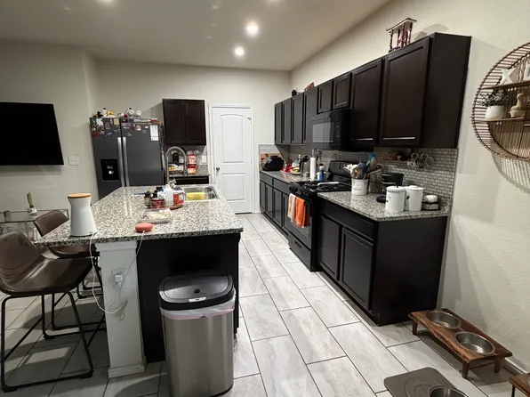3701 Chappie Ln, Austin, TX 78725