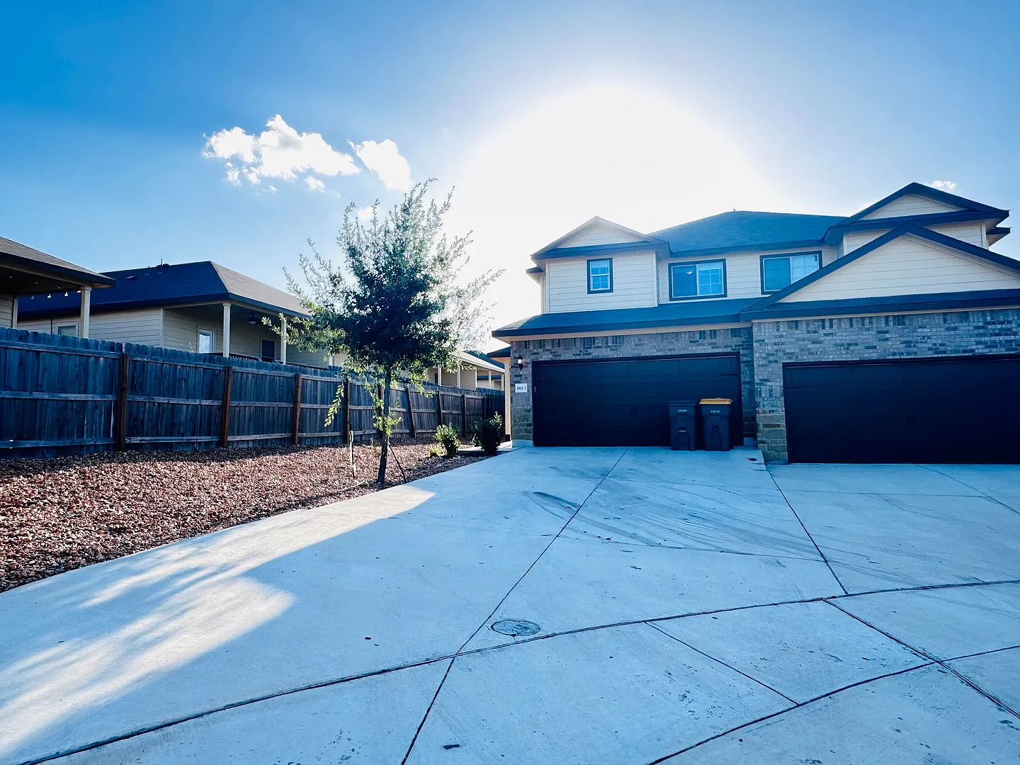 Luxury Townhome near Randolph AFB — Photo 1