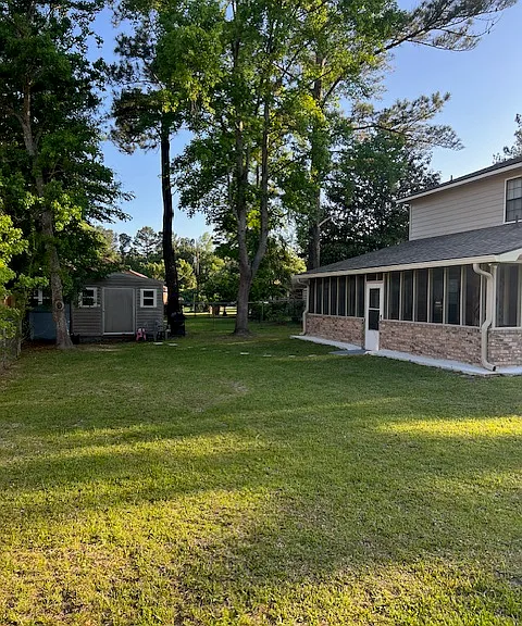 1410 Brittney Ln — Photo 23
