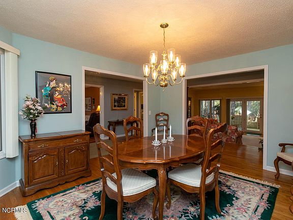 5th image of 66 Pinewild Dr