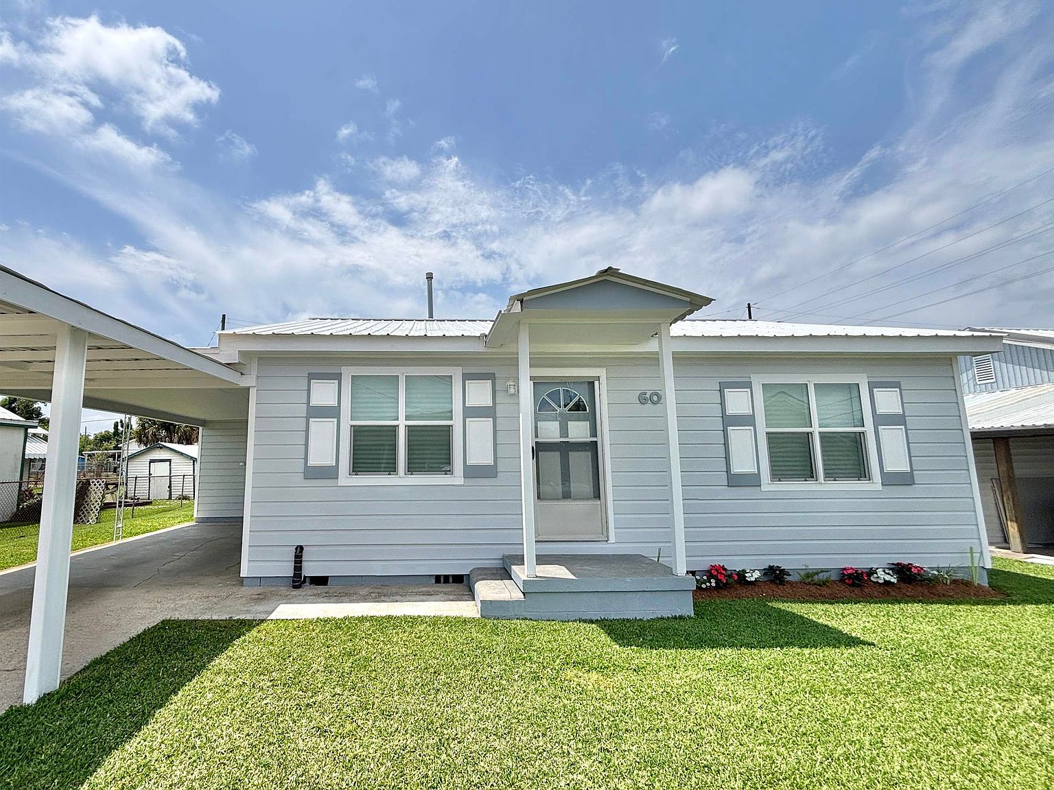 609 Peach St, Houma, LA 70363 | Zillow