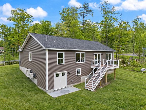3rd image of 1508 Foxes Ridge Road