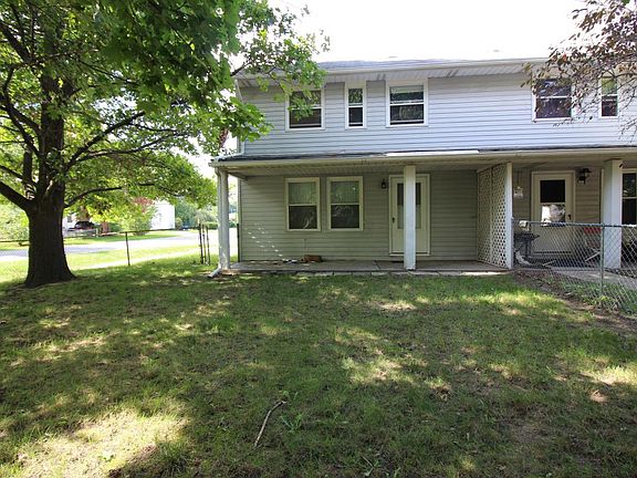 2nd image of 1927 Eagle Ct