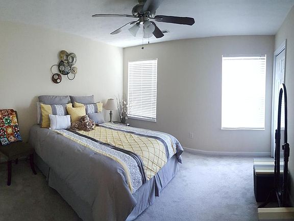 5th image of 4524 Castleman Ln