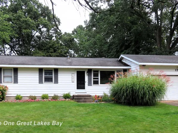 1546 Vesta Rd, Muskegon, MI 49445