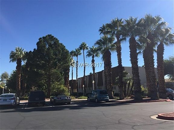 2nd image of 3440 Monte Carlo Dr