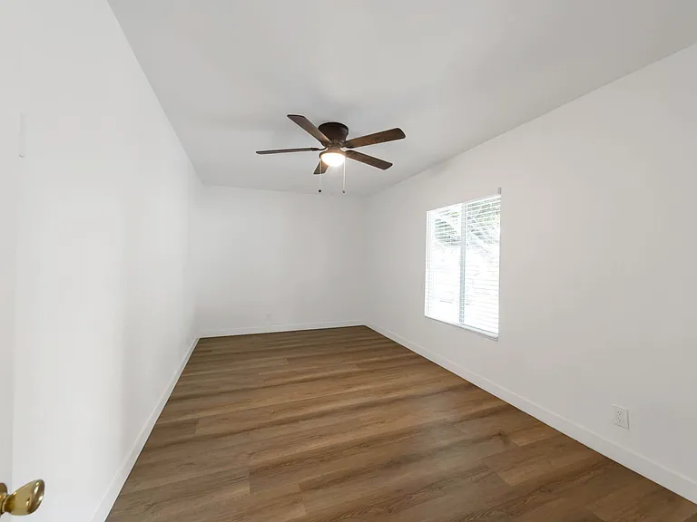 820 Pier Ave #1 — Photo 11