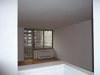 Rented by Classic Marketing- 530 Park1