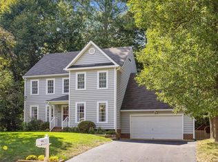 1612 Upperbury Dr, Midlothian, VA 23114