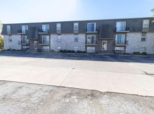 3408 Balboa Ln Unit B-33, Columbia, MO 65203