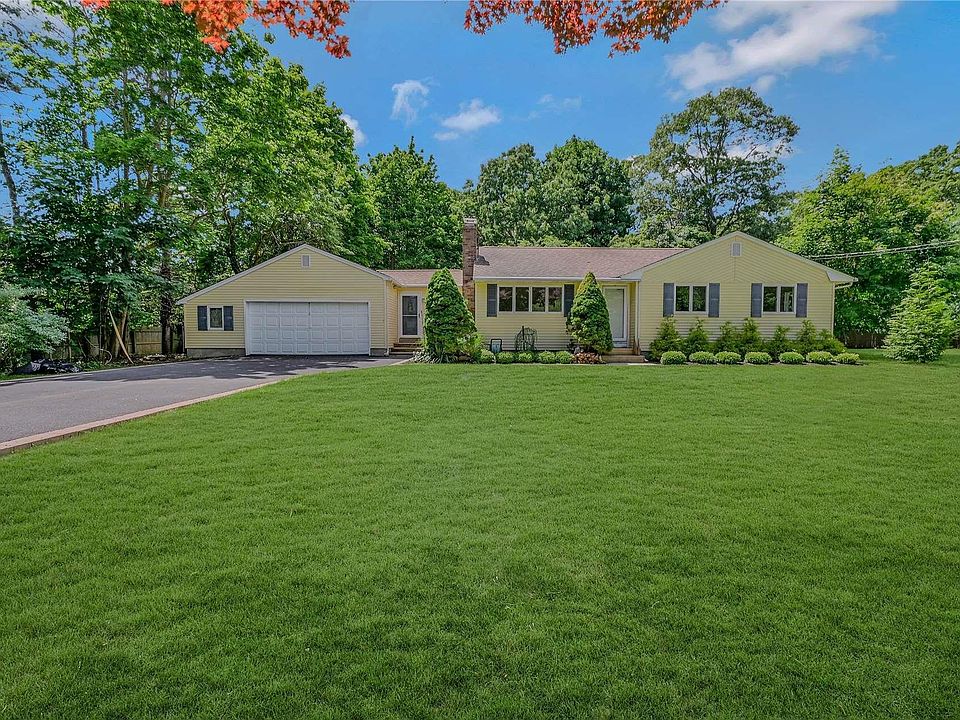 1st image of 80 Robinson Avenue