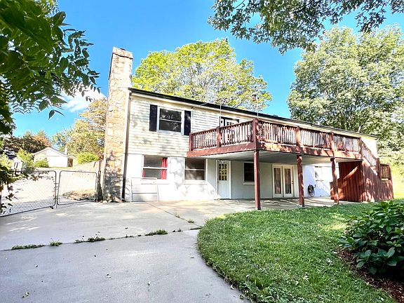 Tons of off street parking, covered car porch