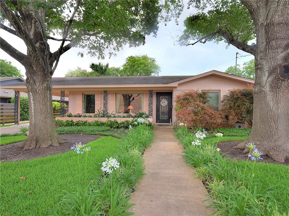 1st image of 1404 Dwyce Dr