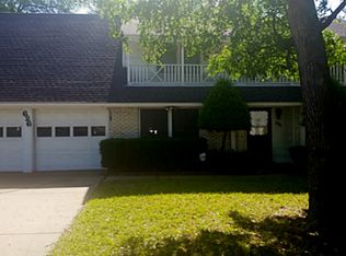 626 Beacon Hill Dr, Irving, TX 75061
