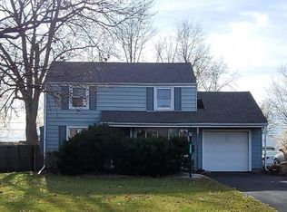 1214 E Paris Ave, Peoria Heights, IL 61616