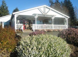 1085 E Pickering Rd, Shelton, WA 98584