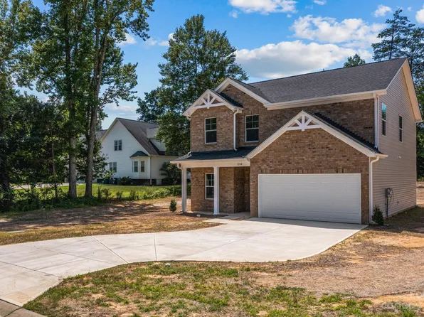 1260 Stonewyck Dr, Salisbury, NC 28146