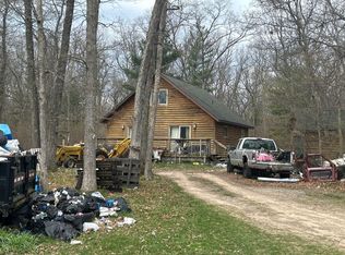 3913 Skeels Rd, Montague, MI 49437