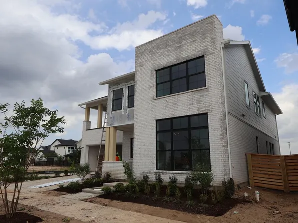 17014 Texas Hill Country Rd, Cypress, TX 77433