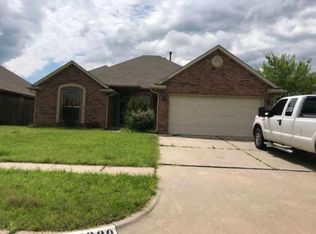 4909 Stag Horn Dr, Yukon, OK 73099